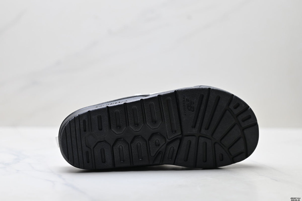 New Balance Outdoor Mule Clogs – Black White