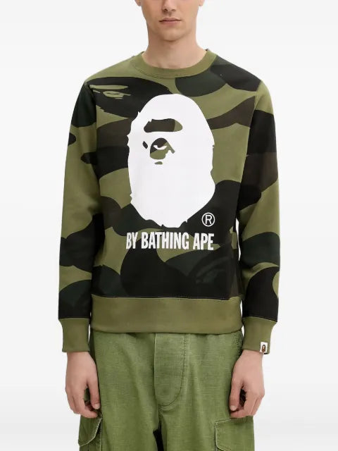 A BATHING APE® camouflage-print sweatshirt