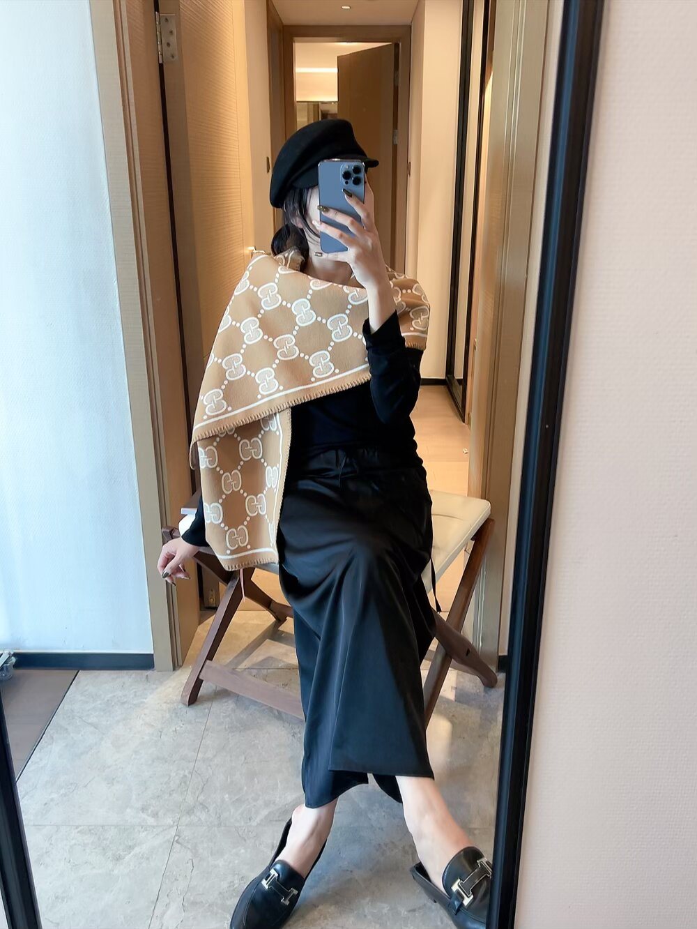 Gucci Fringed Motif Scarf