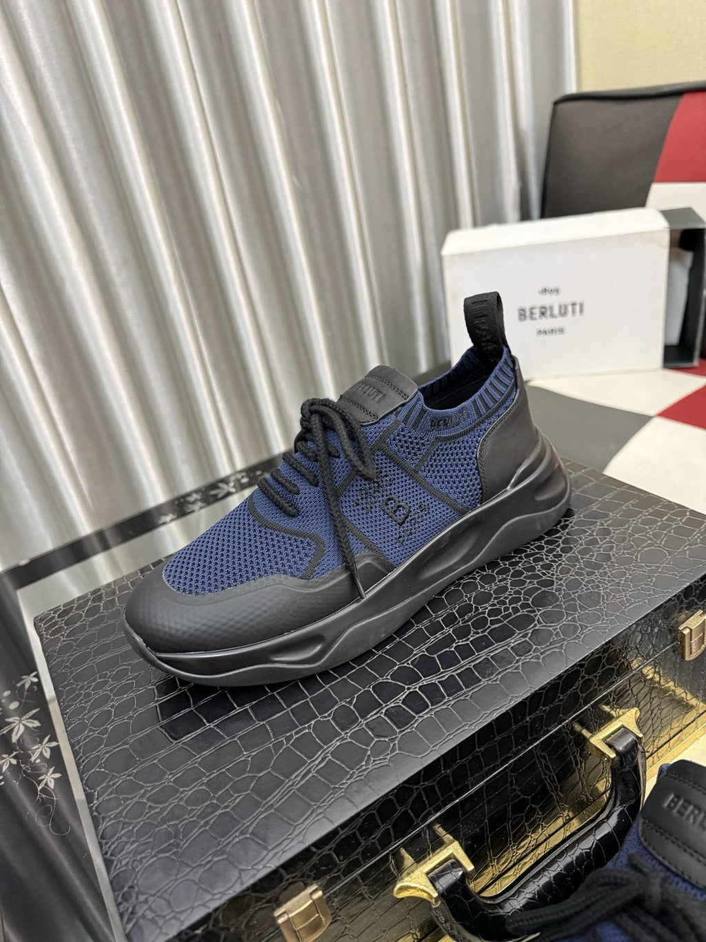 Berluti Men's Mesh Low-Top Sneakers